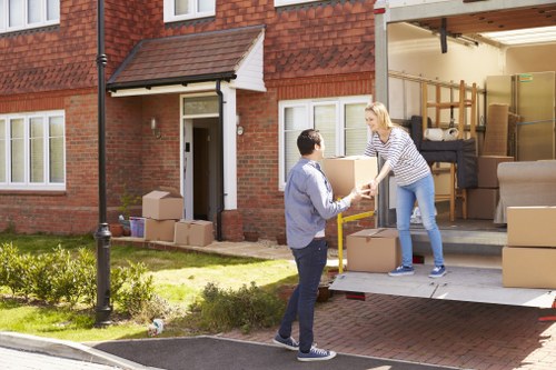 Small business relocation support using a man and van in Riddlesdown