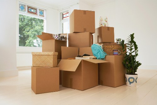 Flexible storage solutions in Riddlesdown for home and business needs